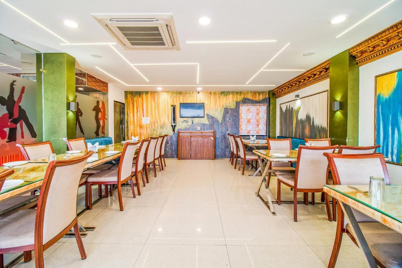 Fabhotel Eleven Heights بوبال المظهر الخارجي الصورة